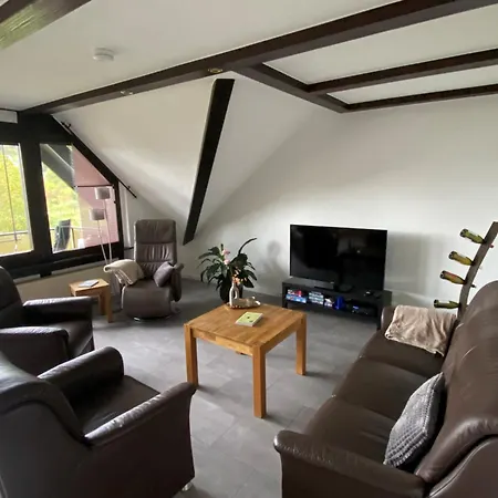 アパート Ahrtalherz バート・ノイェンアール・アールヴァイラー